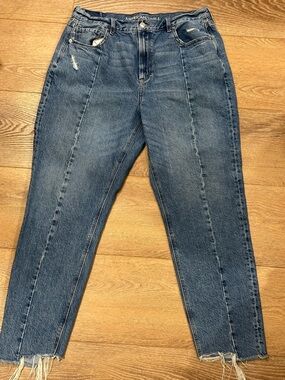 American Eagle Outfitters High-Rise Distressed Dark Blue Jeans